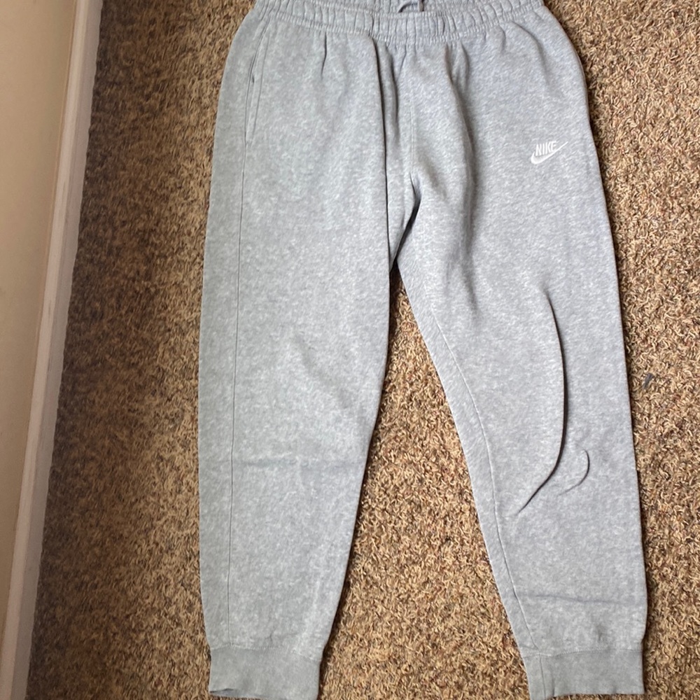 Men’s Nike sweatpants